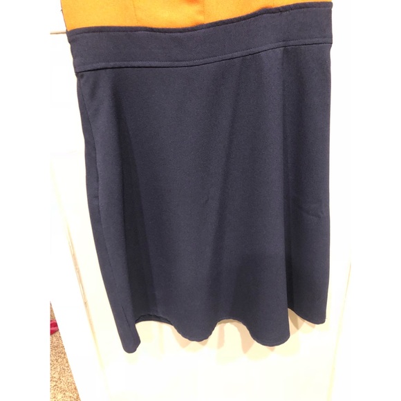 Gorgeous Business Professional Work Dress - Picture 6 of 7